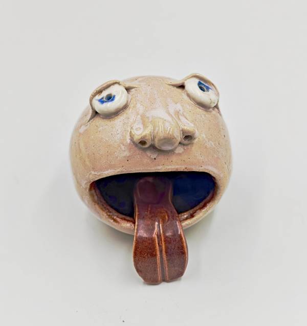 - a Ceramic by Heather Hunt, measuring 15 x 15 cm (H x W) £40